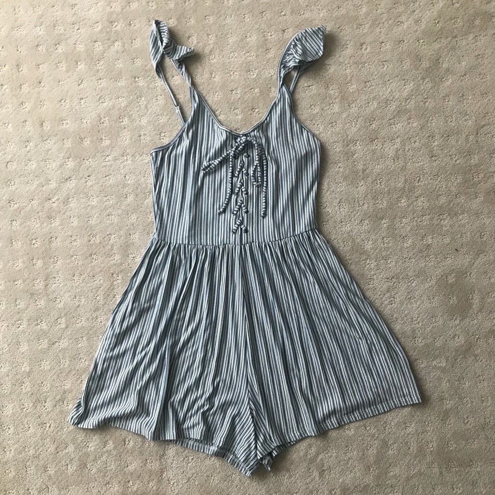 American Eagle Romper